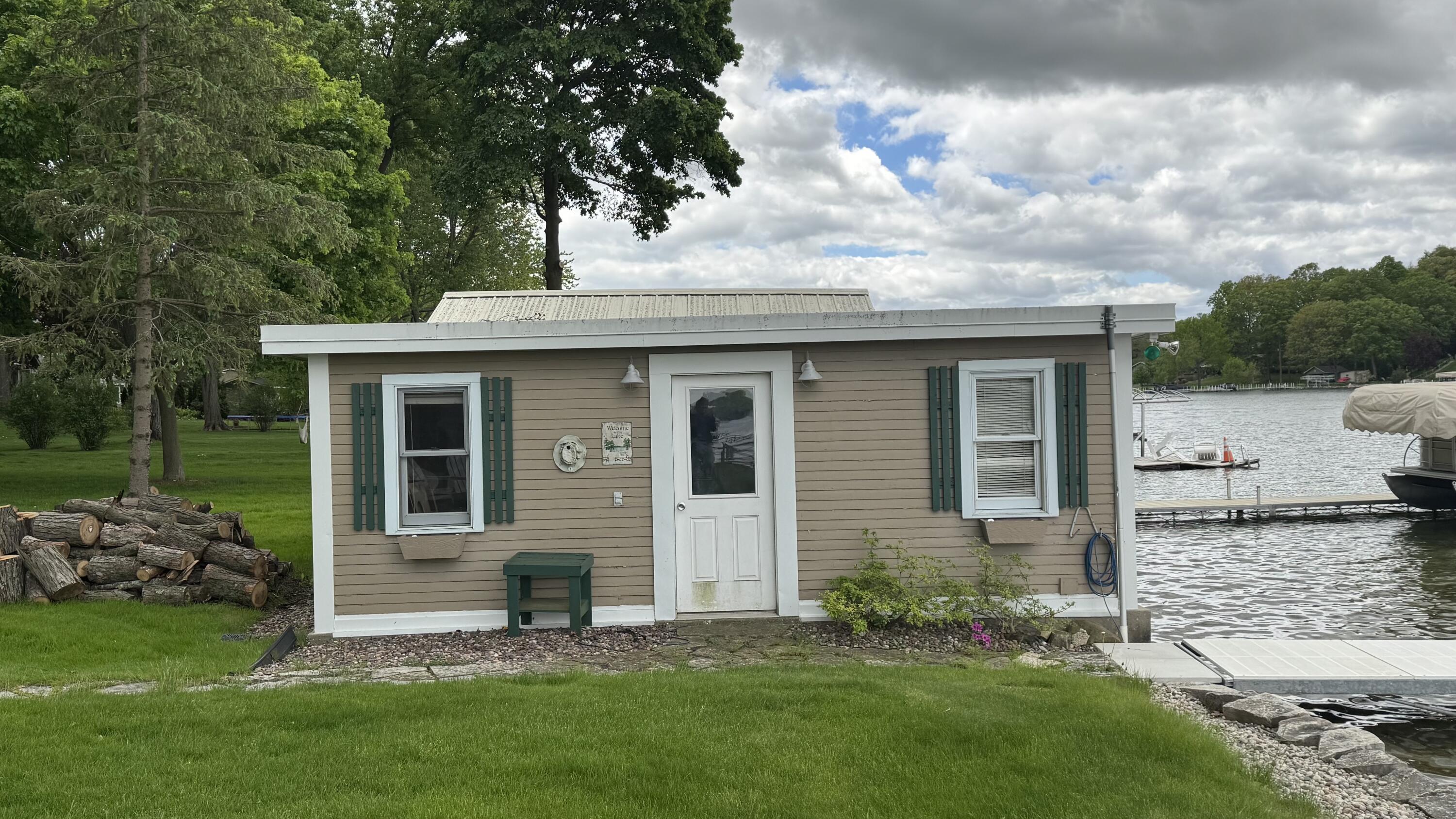 4727 Fontana Beach Road Polk, WI 53086 - Photo 4 of 6 FullSizeRender