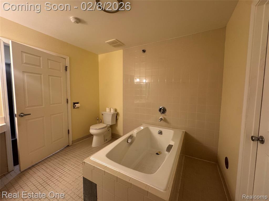 1510 Hampstead Lane Rochester Hills, MI 48309 - Photo 9 of 15