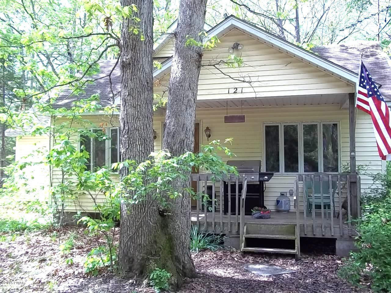 121 Frenchtown Road Shohola, PA 18458 - Photo 2 of 29