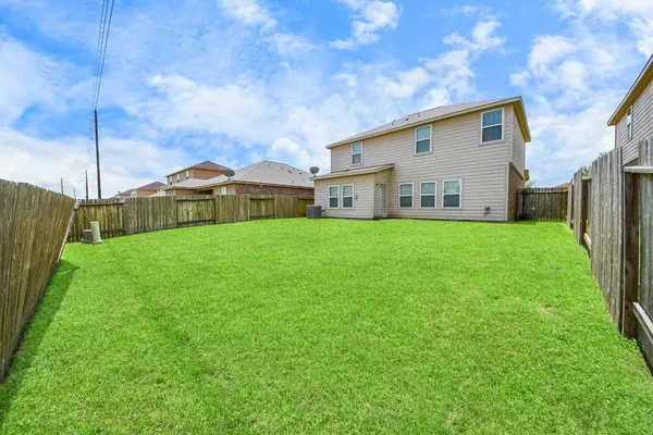 $2,499 | 9423 Grand Spark Drive, Iowa Colony, TX 77583