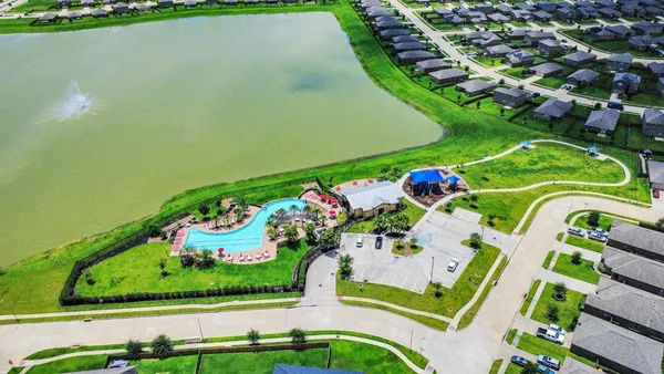 $2,499 | 9423 Grand Spark Drive, Iowa Colony, TX 77583