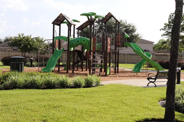 $2,500 | 9423 Grand Spark Drive, Iowa Colony, TX 77583