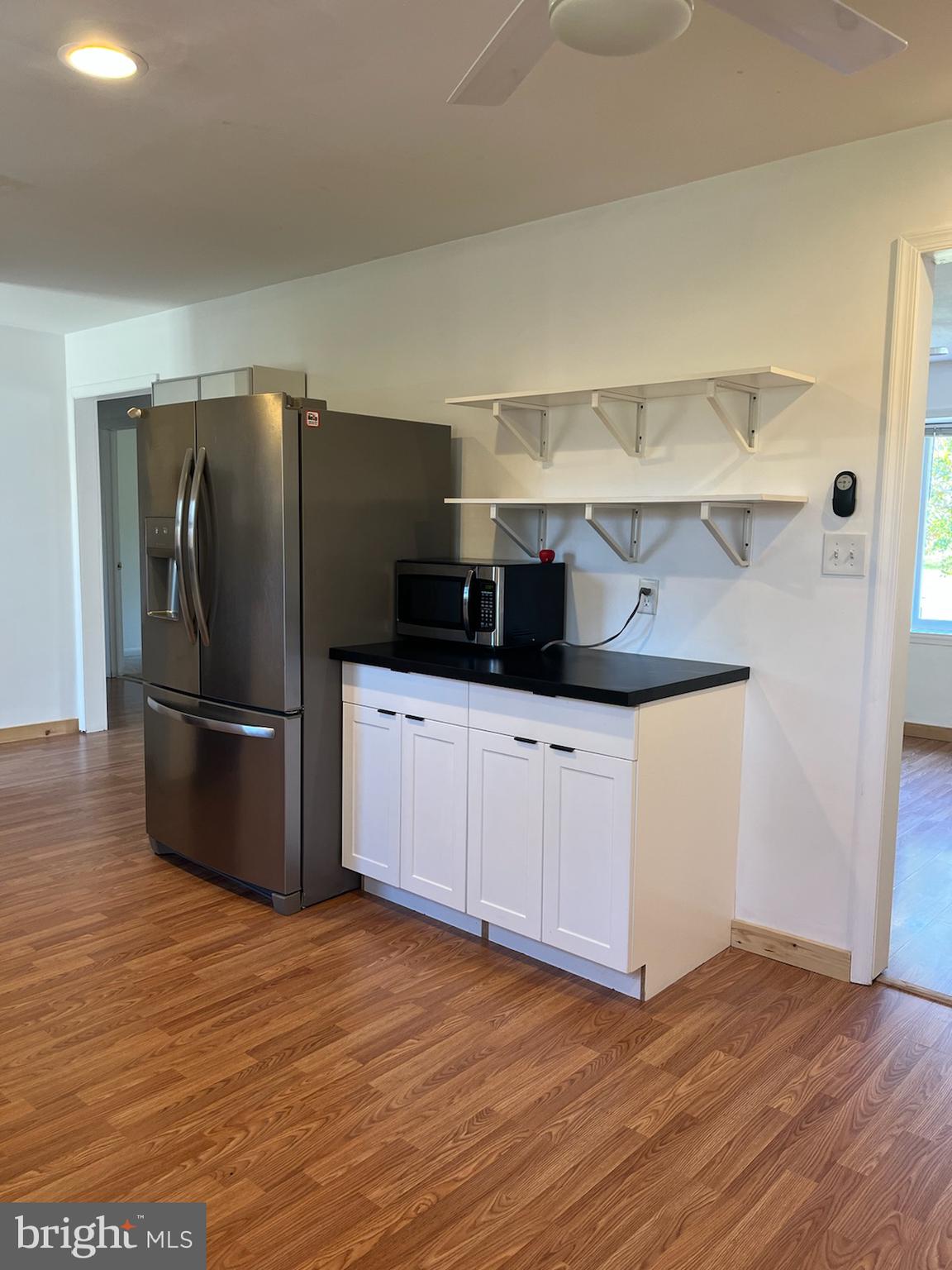 96 5th Avenue Elkton, MD 21921 - Photo 11 of 30 Kitchen