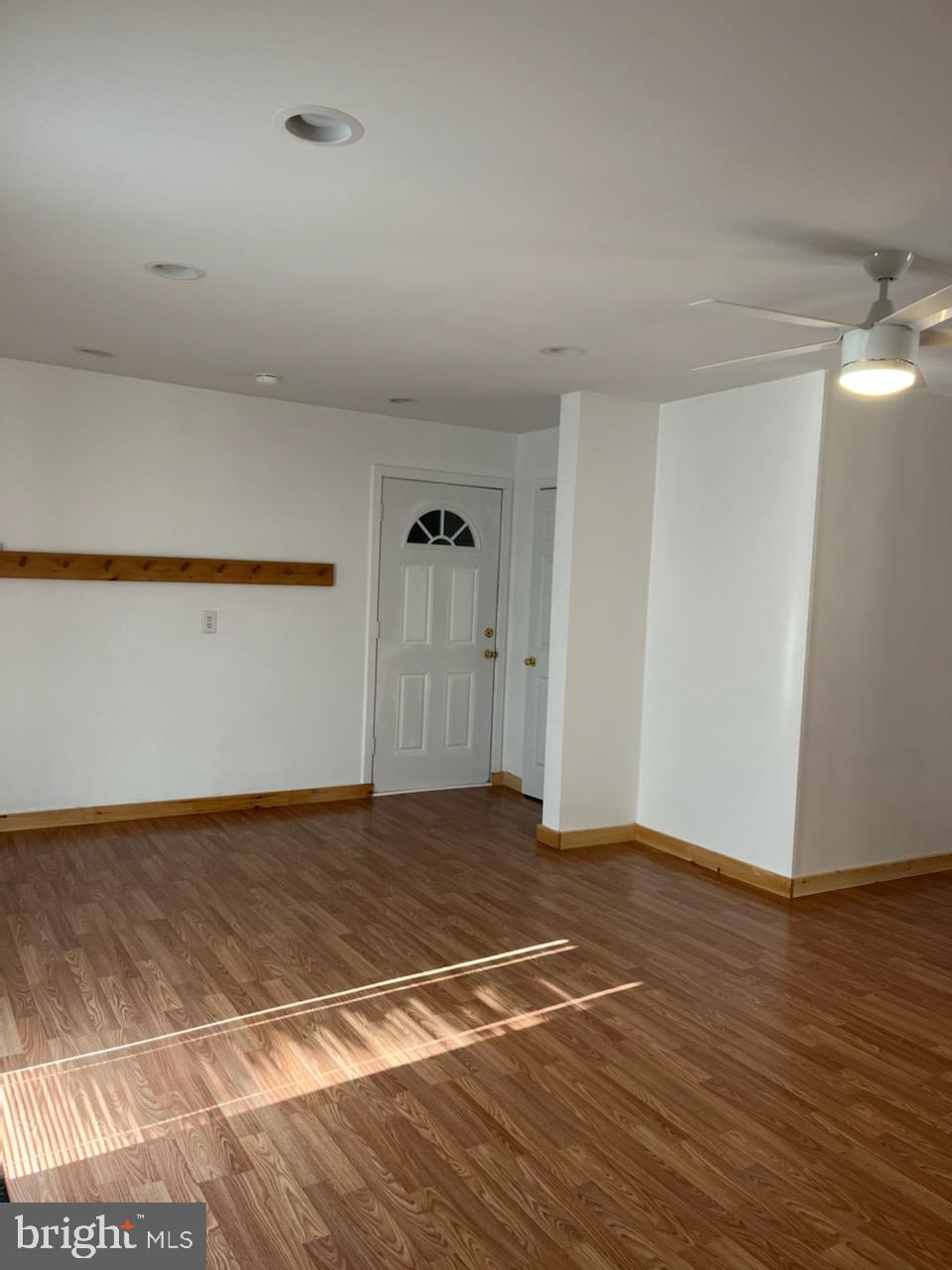 96 5th Avenue Elkton, MD 21921 - Photo 4 of 30 Living Room view toward full bath an garage