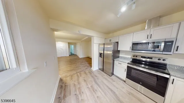 $189,000 | 384 Lake Shore South, Unit B, Montague, NJ 07827