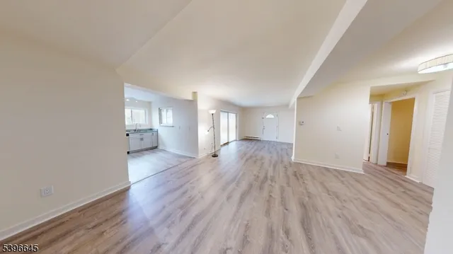 $189,000 | 384 Lake Shore South, Unit B, Montague, NJ 07827