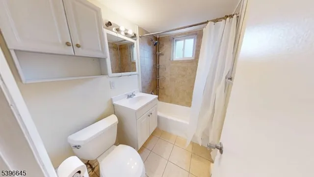 $189,000 | 384 Lake Shore South, Unit B, Montague, NJ 07827