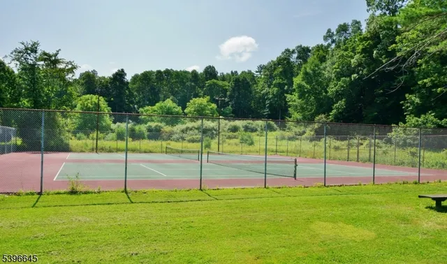 $189,000 | 384 Lake Shore South, Unit B, Montague, NJ 07827