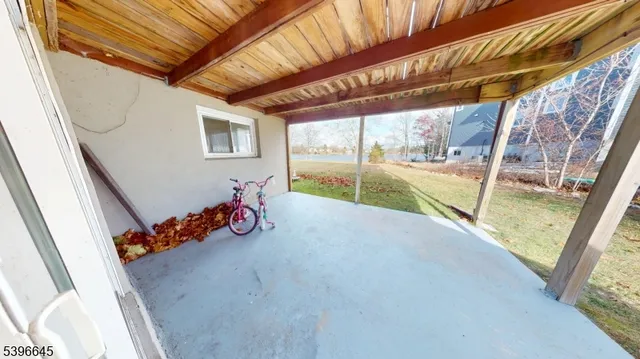 $189,000 | 384 Lake Shore South, Unit B, Montague, NJ 07827