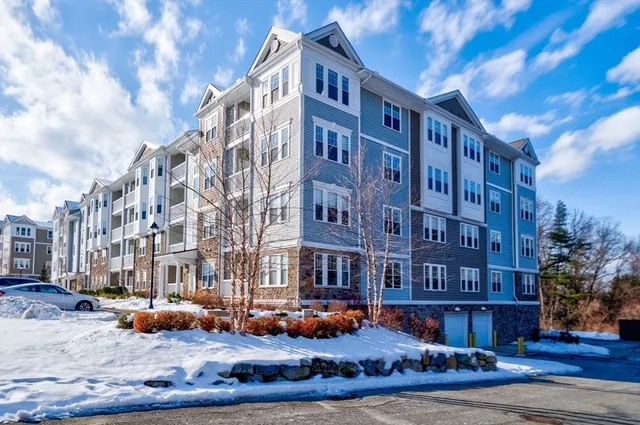 $619,900 | 4 Francis Drive, Unit 312, Andover, MA 01810