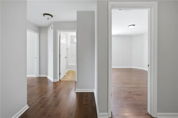 $2,600 | 1098 Village Creek, Jonesboro, GA 30238