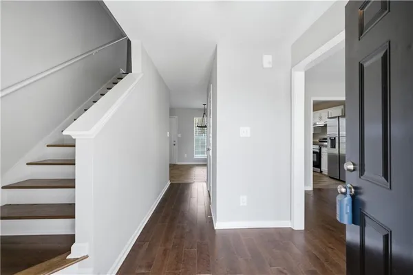 $2,600 | 1098 Village Creek, Jonesboro, GA 30238