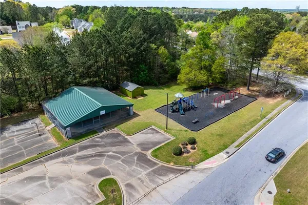 $2,600 | 1098 Village Creek, Jonesboro, GA 30238