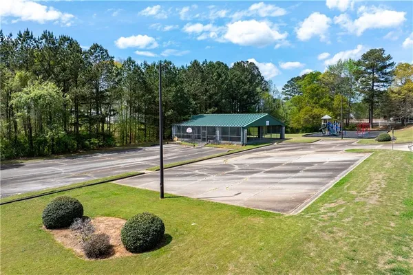 $2,600 | 1098 Village Creek, Jonesboro, GA 30238