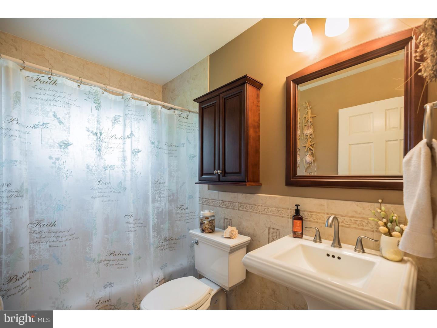 9 Red Ridge Road Levittown, PA 19056 - Photo 18 of 25 Bathroom
