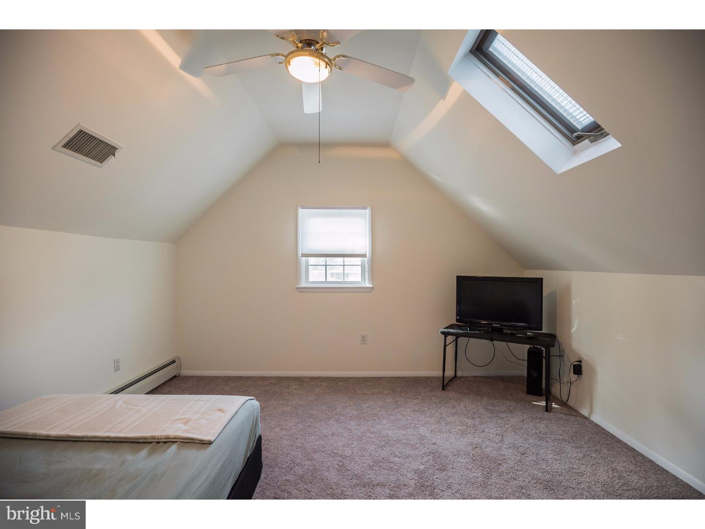 9 Red Ridge Road Levittown, PA 19056 - Photo 22 of 25 Bedroom 4
