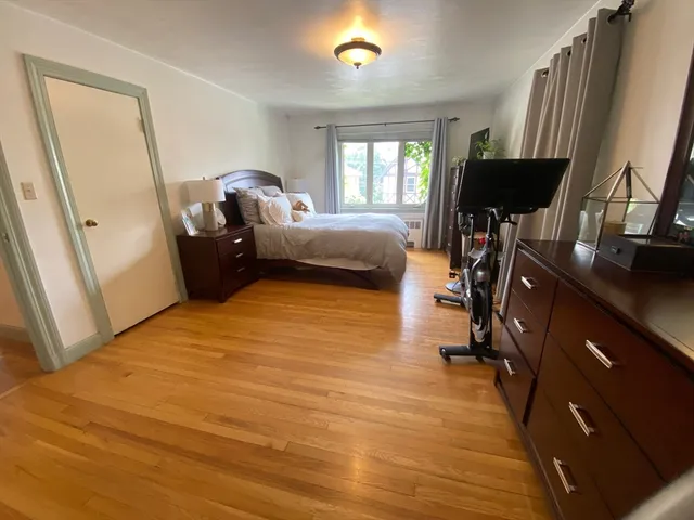 $5,300 | 275 Tappan Street, Unit 1, Brookline, MA 02445