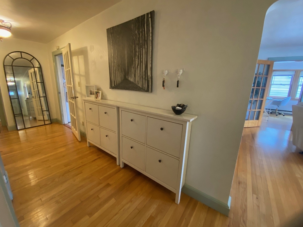 275 Tappan Street, Unit 1 Brookline, MA 02445 - Photo 7 of 19