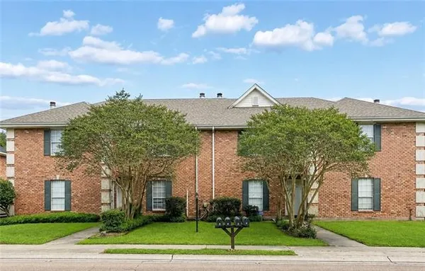 $175,000 | 4104 Chateau Boulevard, Unit I, Kenner, LA 70065