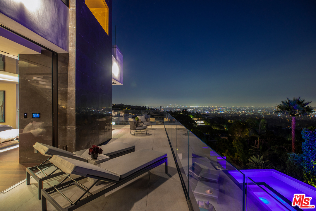 1426 Summitridge Drive Beverly Hills, CA 90210 - Photo 50 of 54