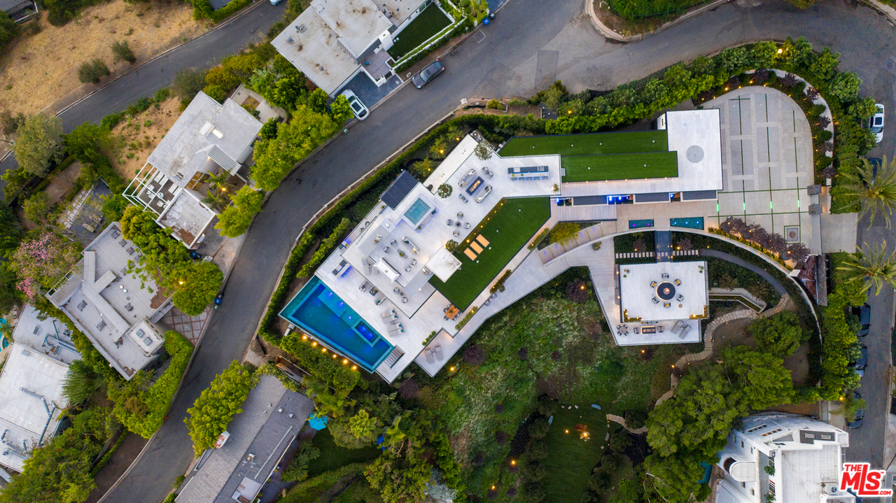 1426 Summitridge Drive Beverly Hills, CA 90210 - Photo 53 of 54