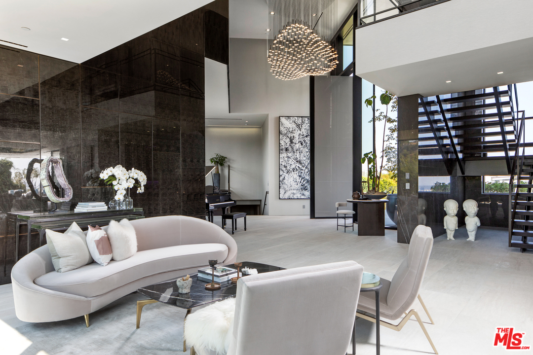 1426 Summitridge Drive Beverly Hills, CA 90210 - Photo 9 of 54