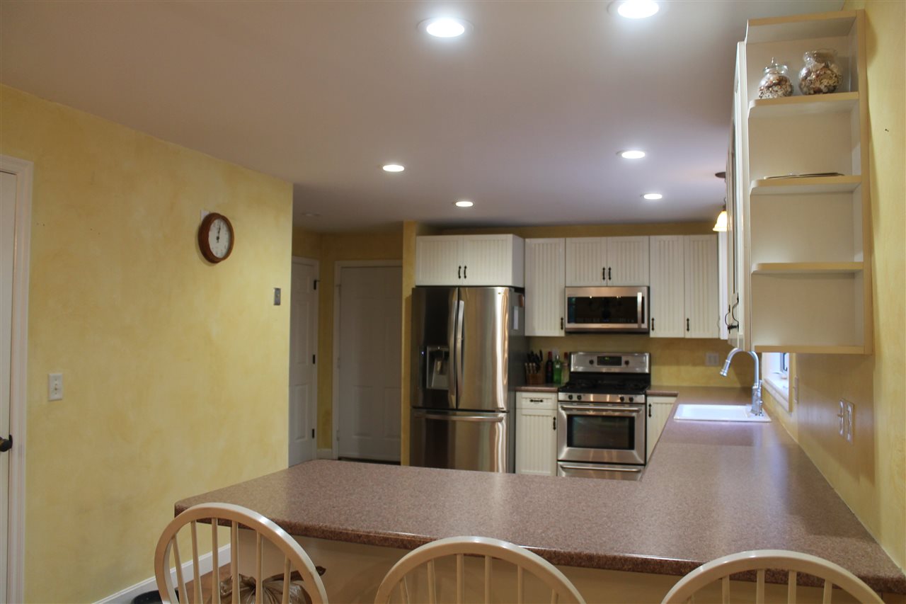 124 Nottingham Road Deerfield, NH 03037 - Photo 10 of 24