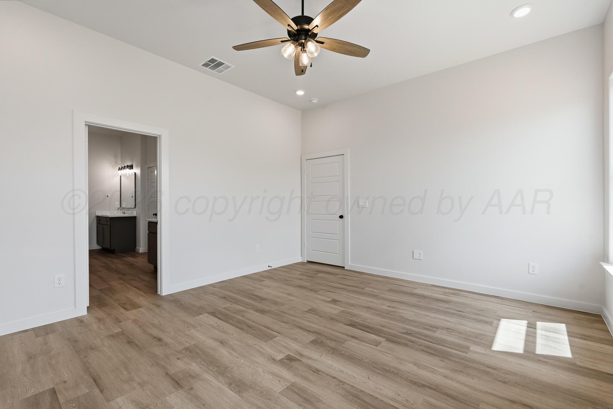 3004 Bluejay Road Amarillo, TX 79124 - Photo 19 of 35 Master Suite