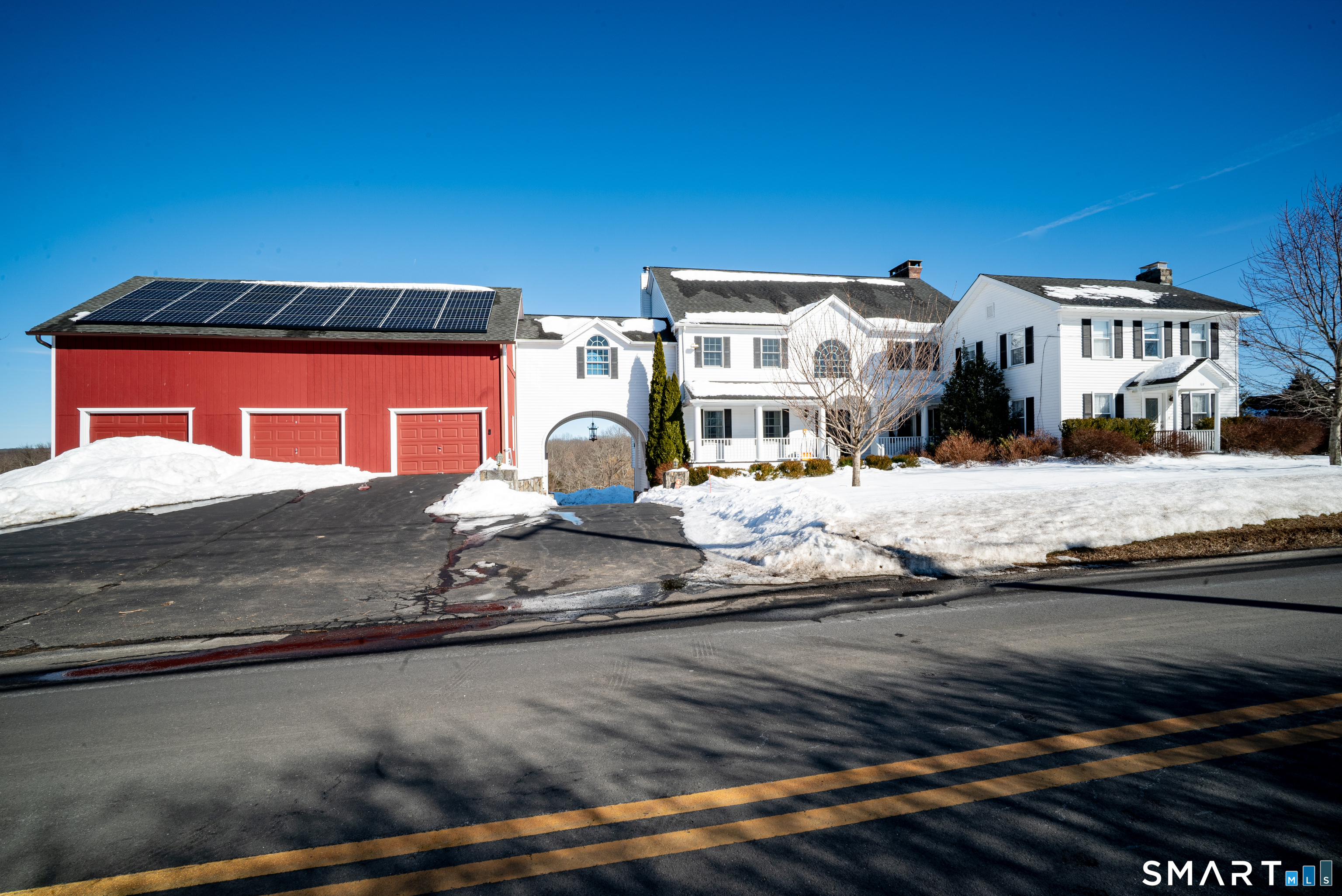 109 Long Meadow Hill Road Brookfield, CT 06804 - Photo 2 of 40