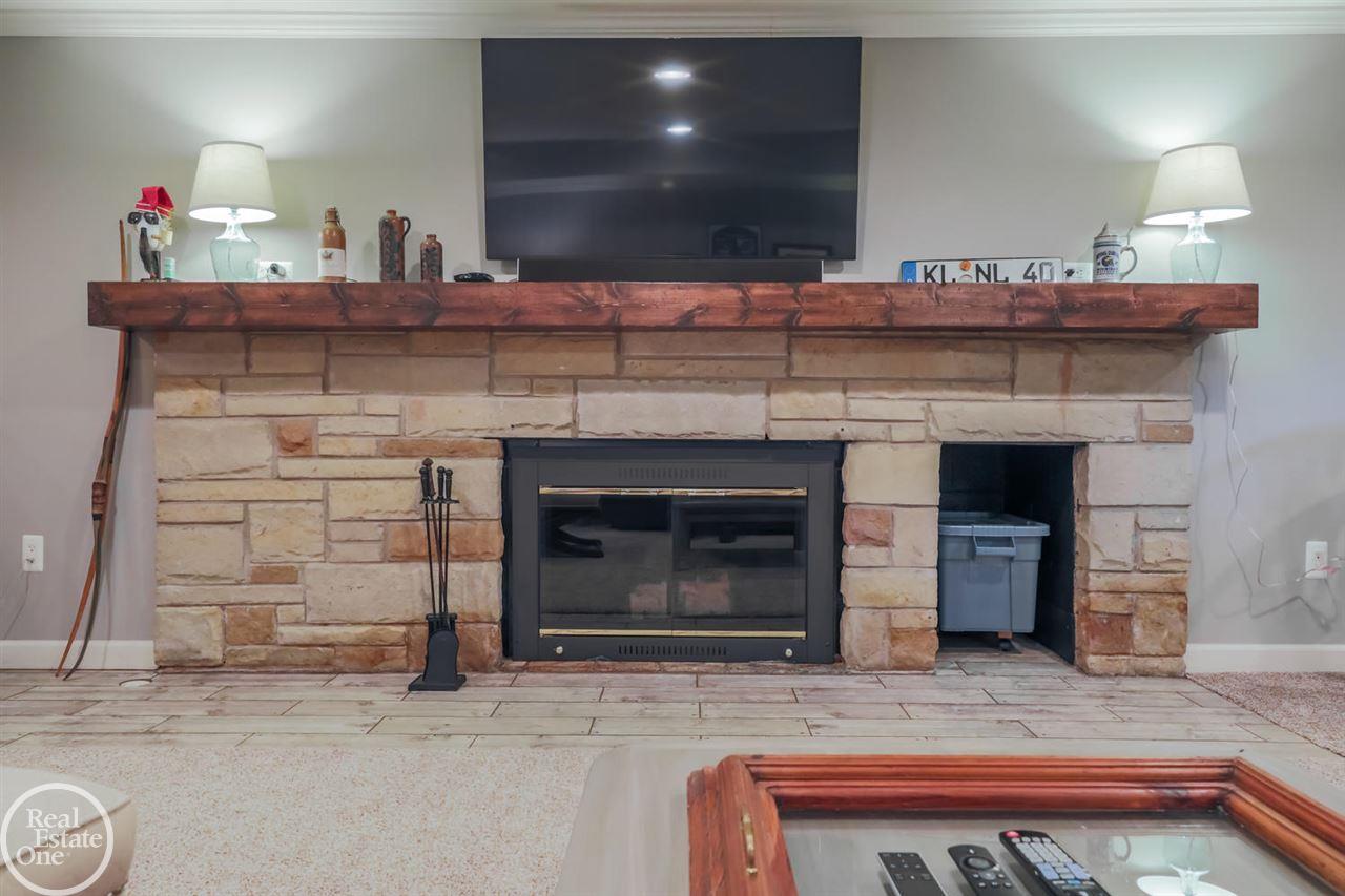 652 Middlesex Road Grosse Pointe, MI 48230 - Photo 51 of 75 50010366-50.JPG