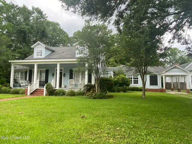 $275,000 | 4019 Bellview Avenue, Moss Point, MS 39563