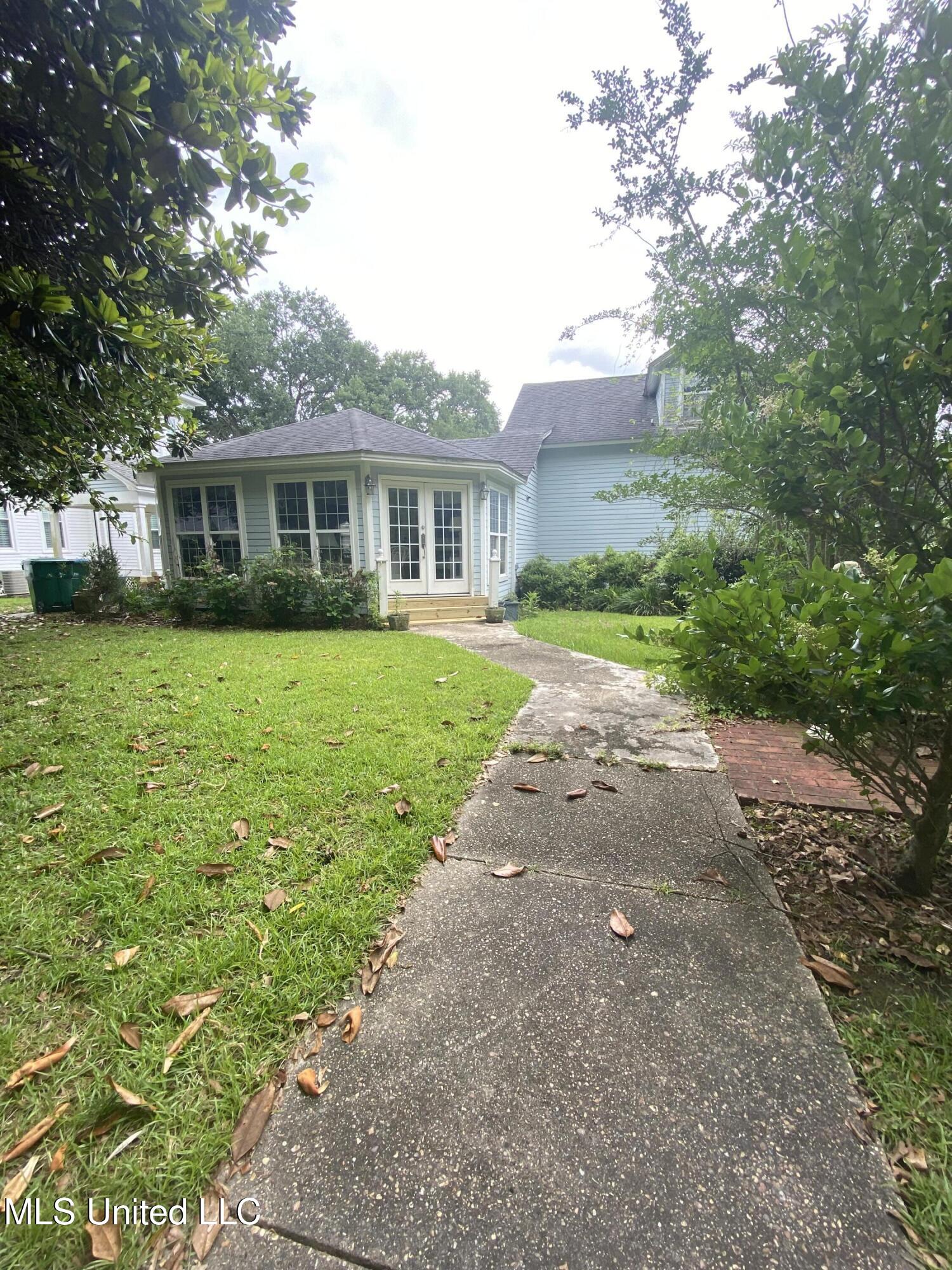 4019 Bellview Avenue Moss Point, MS 39563 - Photo 12 of 65 IMG_7756