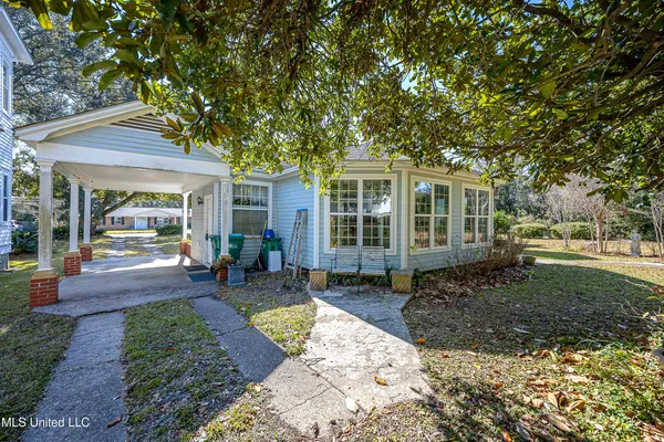 $275,000 | 4019 Bellview Avenue, Moss Point, MS 39563
