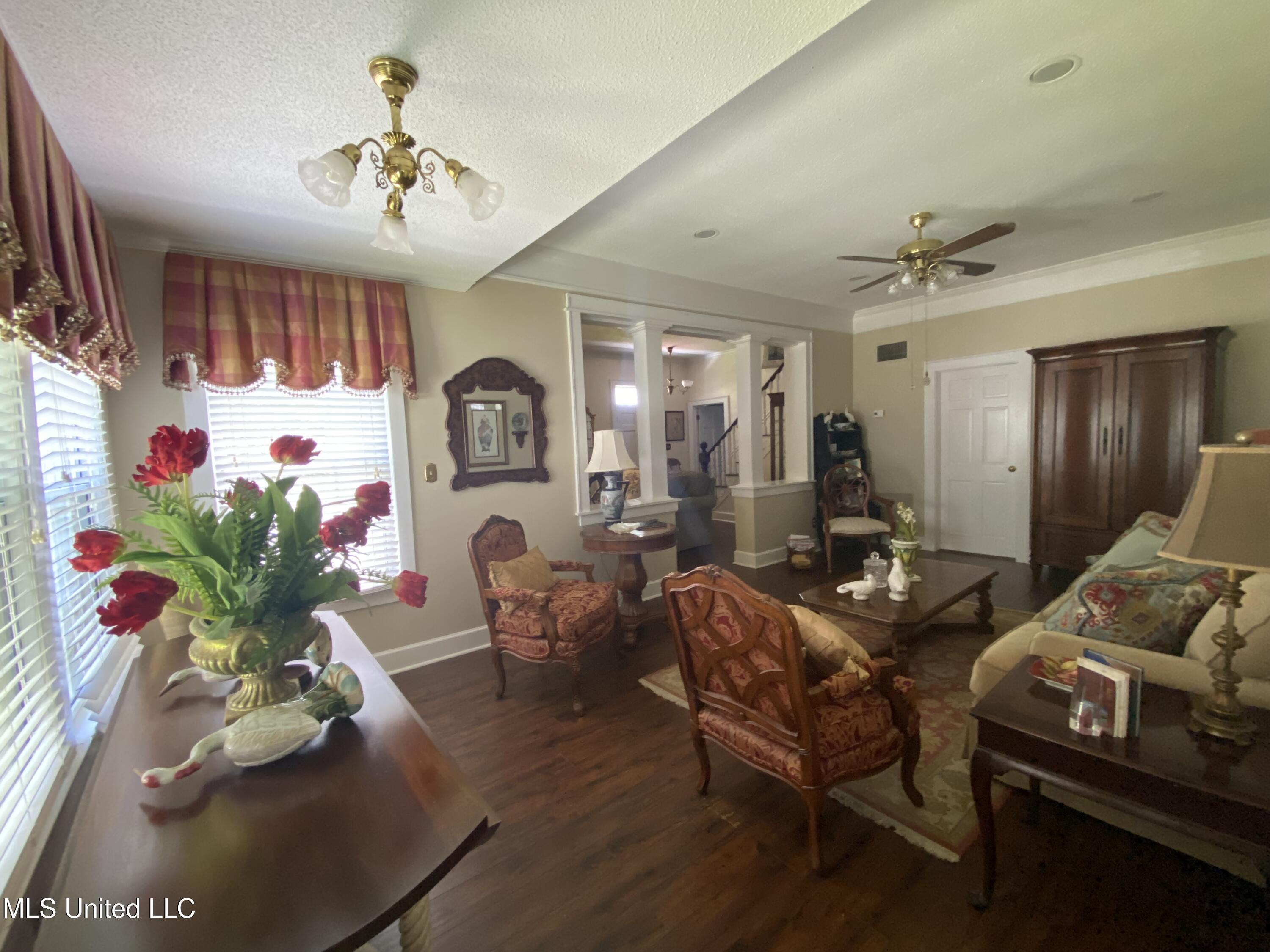 4019 Bellview Avenue Moss Point, MS 39563 - Photo 37 of 65 IMG_7493