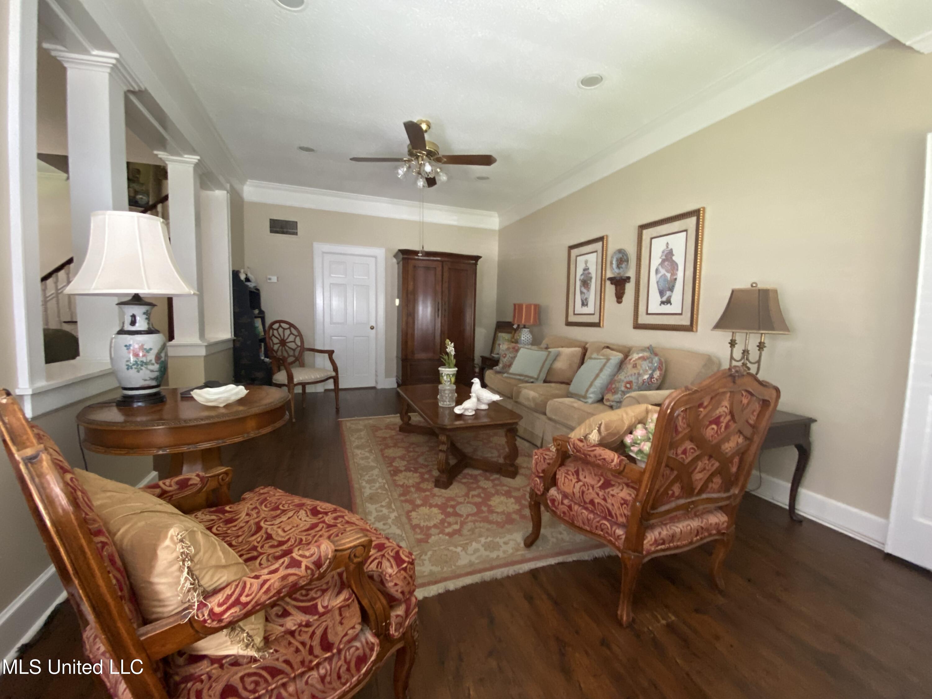 4019 Bellview Avenue Moss Point, MS 39563 - Photo 39 of 65 IMG_7495