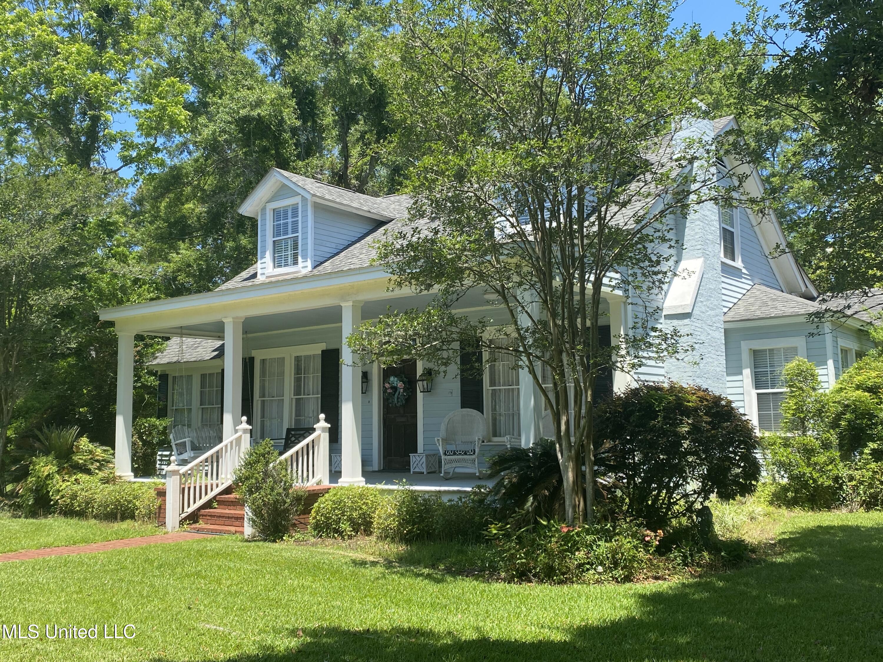 4019 Bellview Avenue Moss Point, MS 39563 - Photo 4 of 65 IMG_7401