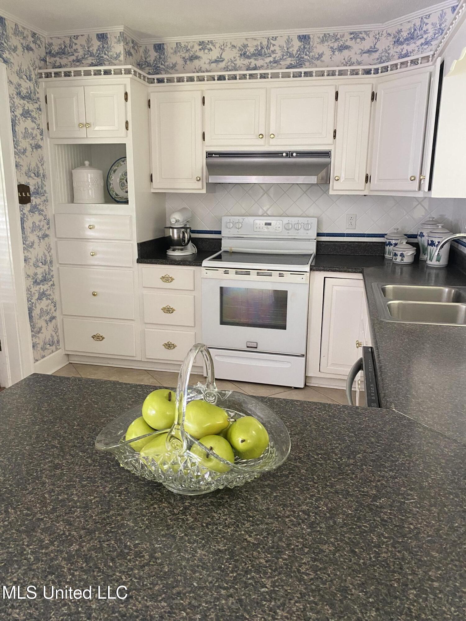 4019 Bellview Avenue Moss Point, MS 39563 - Photo 44 of 65 IMG_7469