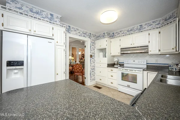 $275,000 | 4019 Bellview Avenue, Moss Point, MS 39563