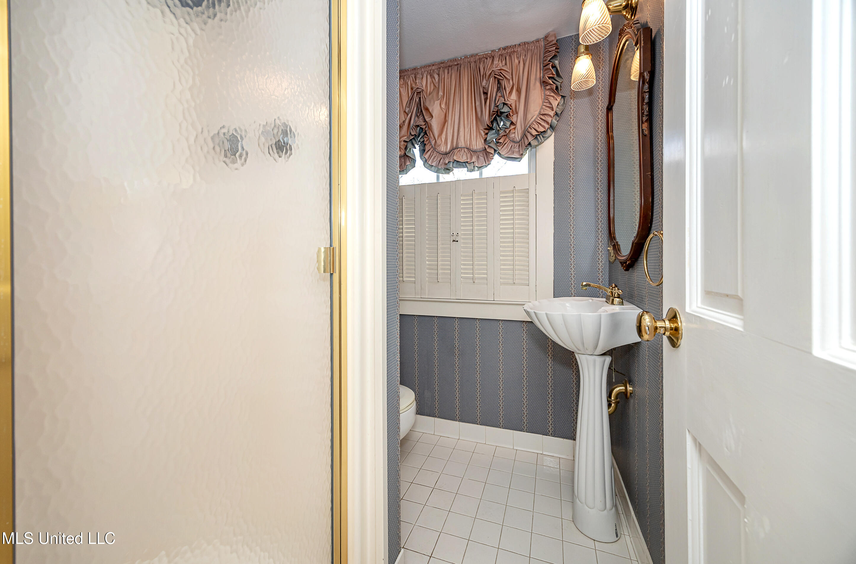 4019 Bellview Avenue Moss Point, MS 39563 - Photo 68 of 89 IMG_3901