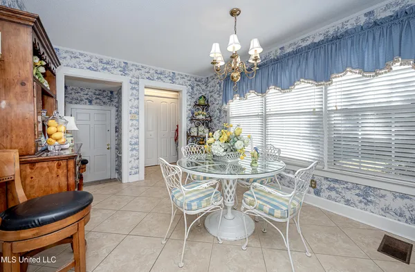 $275,000 | 4019 Bellview Avenue, Moss Point, MS 39563