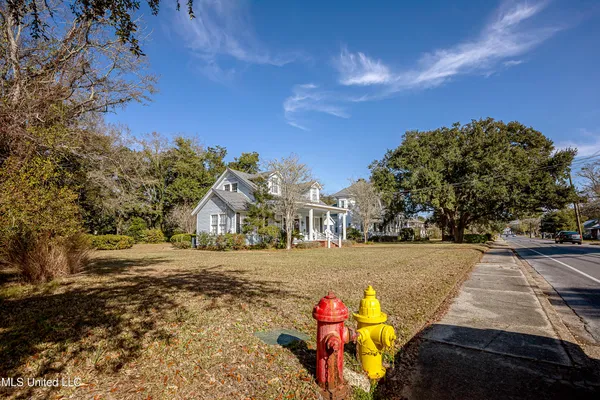 $275,000 | 4019 Bellview Avenue, Moss Point, MS 39563