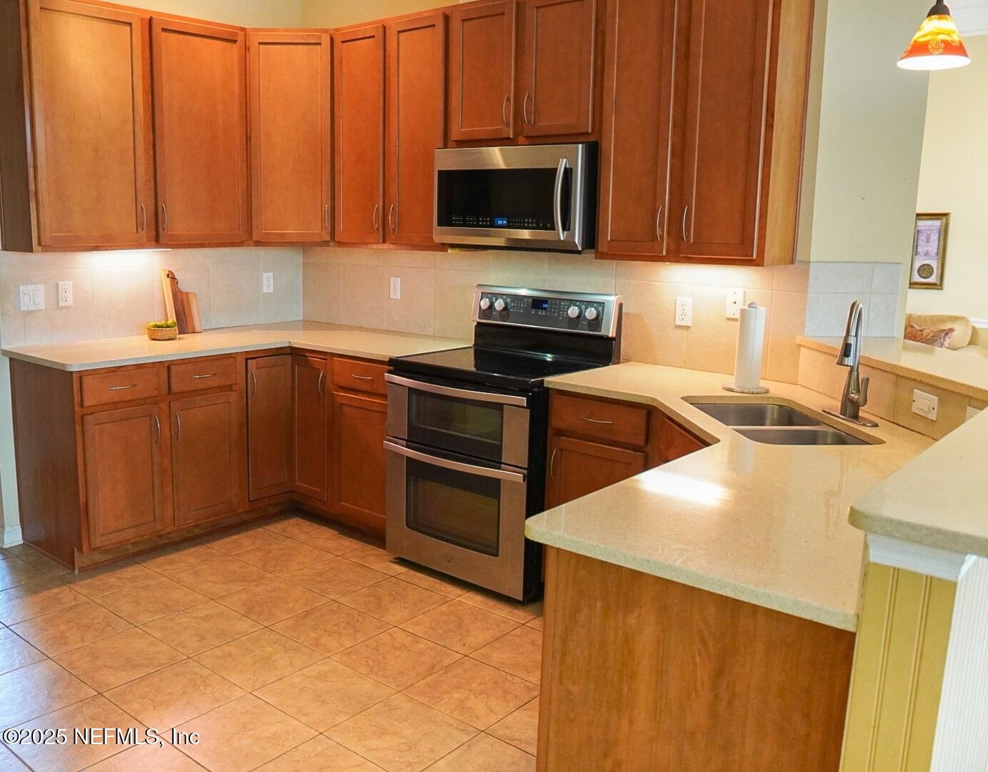 830 East Red House Branch Road St. Augustine, FL 32084 - Photo 8 of 25 kitchen