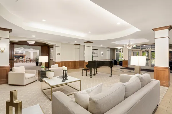 $460,000 | 7100 Metro Boulevard, Unit 223, Edina, MN 55439