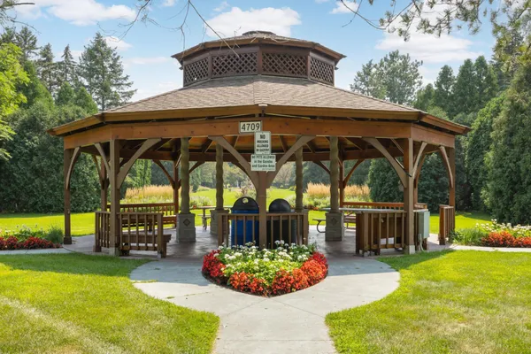 $460,000 | 7100 Metro Boulevard, Unit 223, Edina, MN 55439