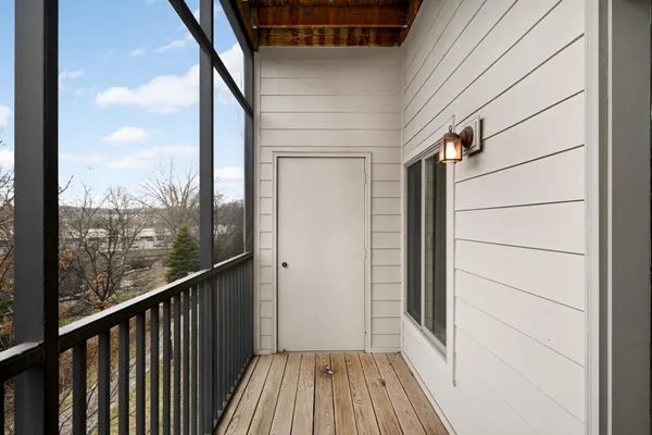 $460,000 | 7100 Metro Boulevard, Unit 223, Edina, MN 55439