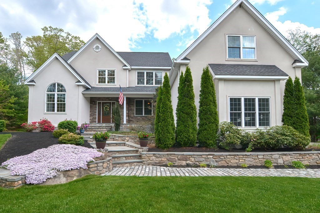 127 Eben Chamberlain Road Northbridge, MA 01588 - Photo 1 of 39 Gallery Image 1
