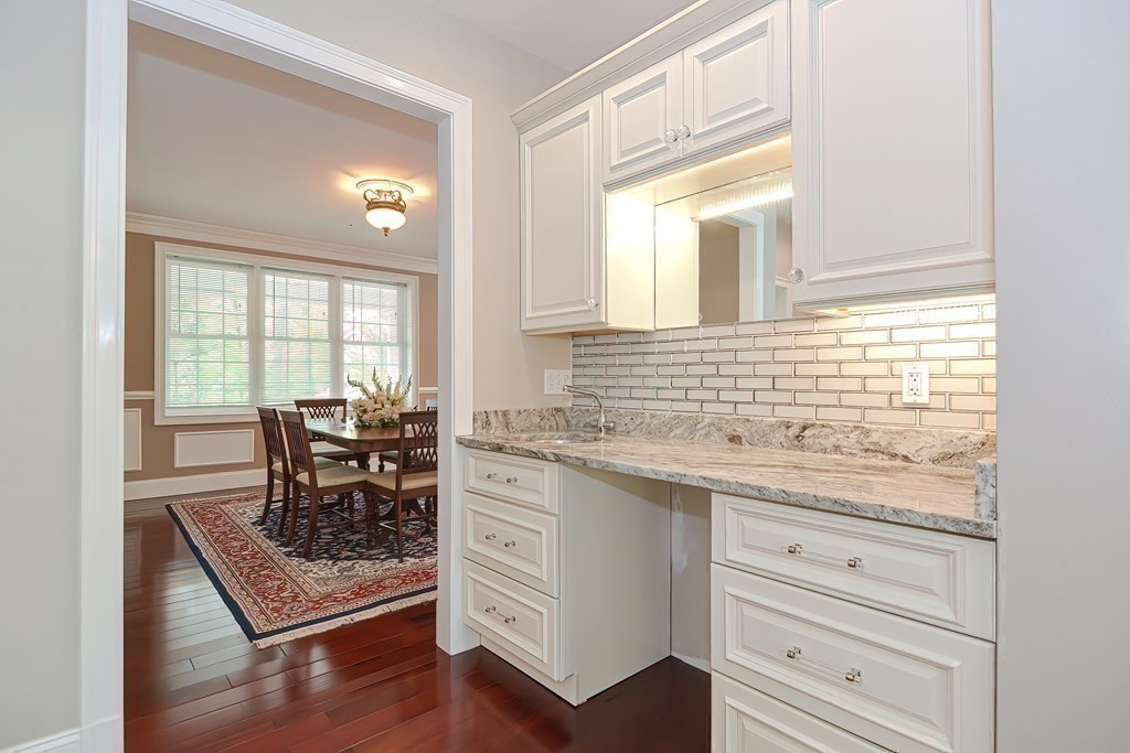 127 Eben Chamberlain Road Northbridge, MA 01588 - Photo 16 of 39 Gallery Image 16