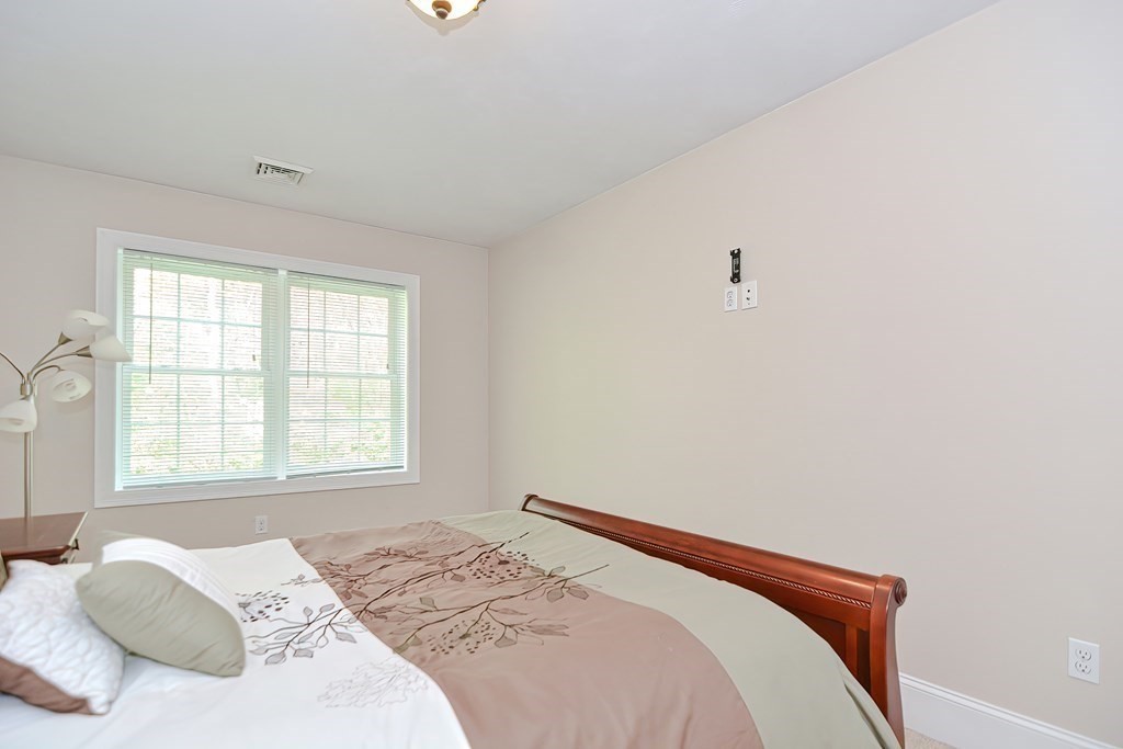 127 Eben Chamberlain Road Northbridge, MA 01588 - Photo 35 of 39 Gallery Image 35