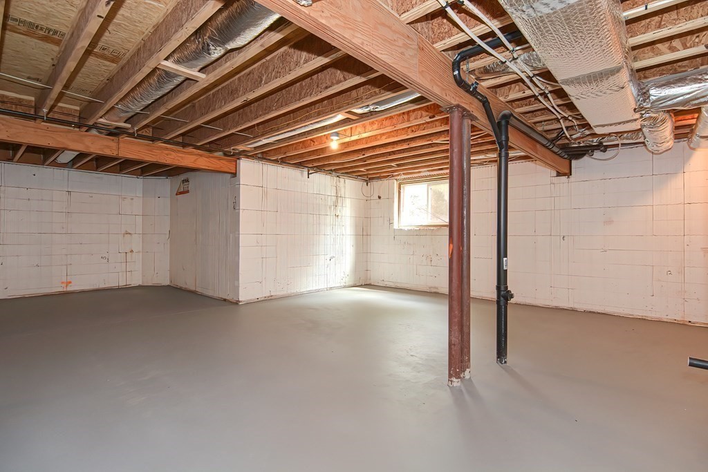 127 Eben Chamberlain Road Northbridge, MA 01588 - Photo 39 of 39 Gallery Image 39