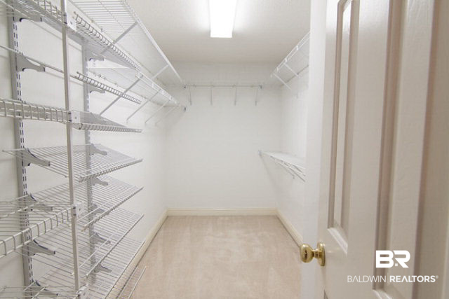 636 Southern Way Daphne, AL 36527 - Photo 19 of 34 Master Closet
